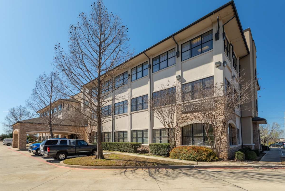 Regus (IWG) 1452 Hughes Road Grapevine