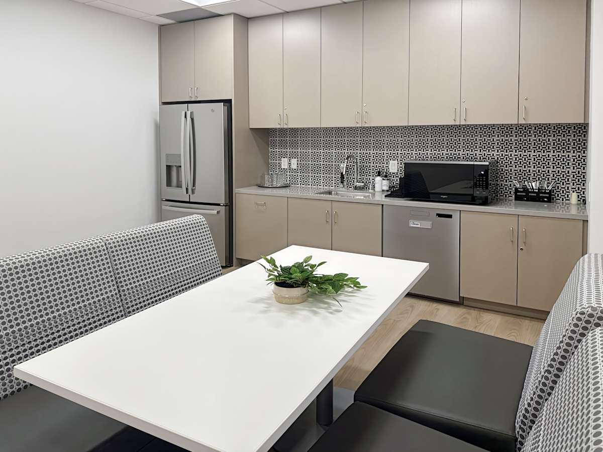 Regus (IWG) 15 Enterprise Aliso Viejo