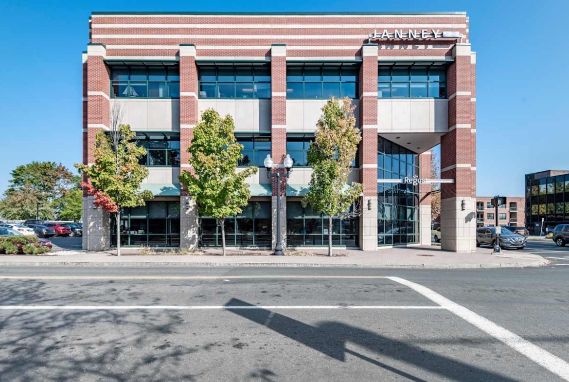 Regus (IWG) 15 North Main Street West Hartford