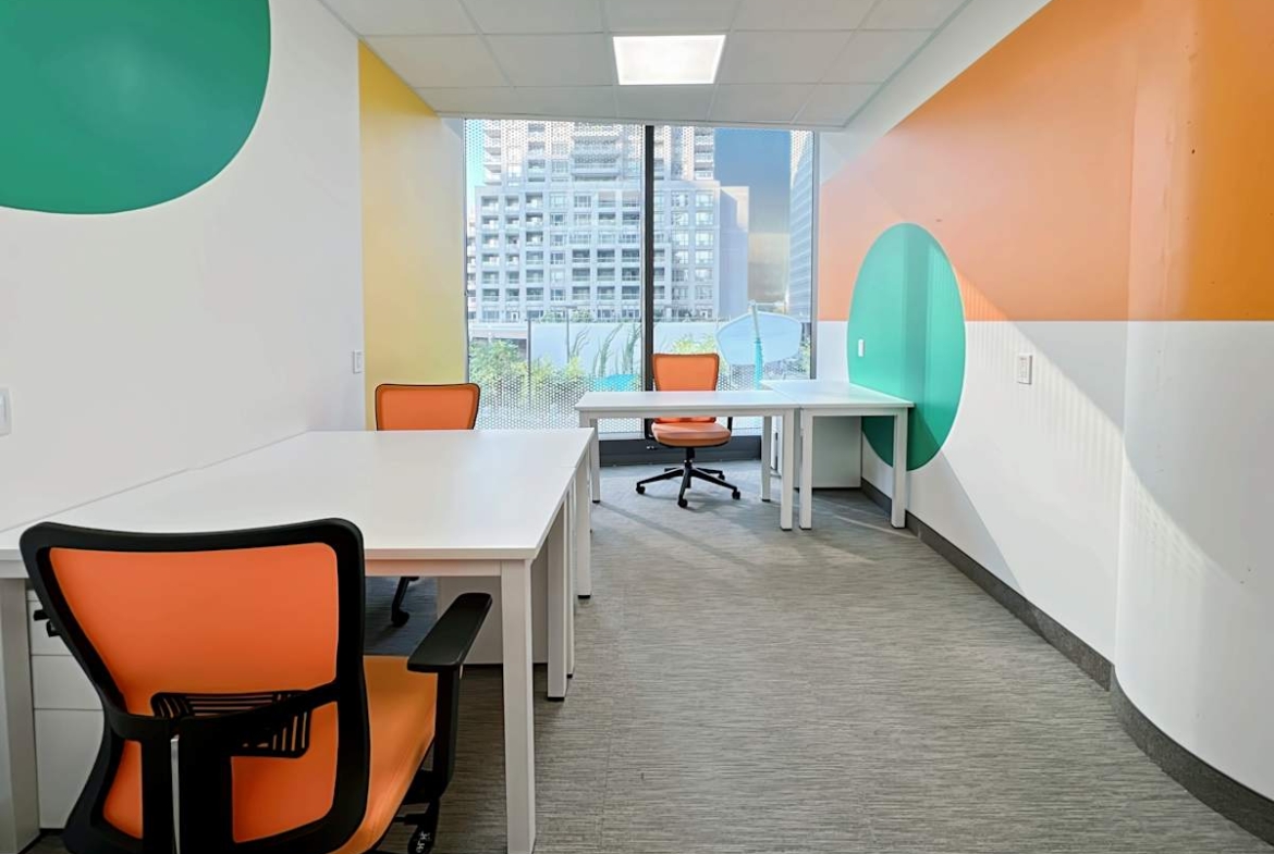 Regus (IWG) 15 Wellesley St W Toronto