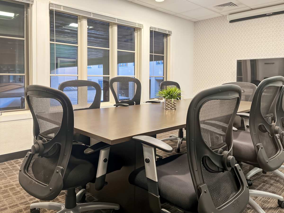 Regus (IWG) 150 Washington Avenue Santa Fe