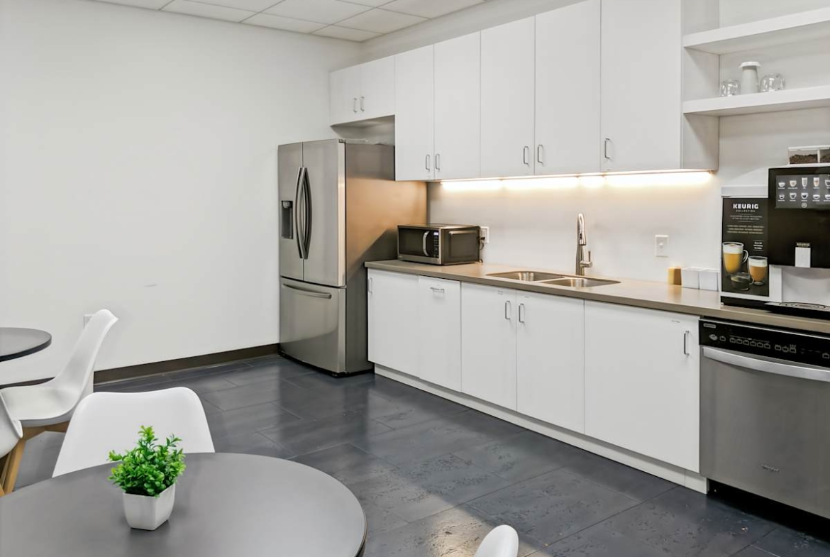 Regus (IWG) 1531 32nd Ave S Fargo