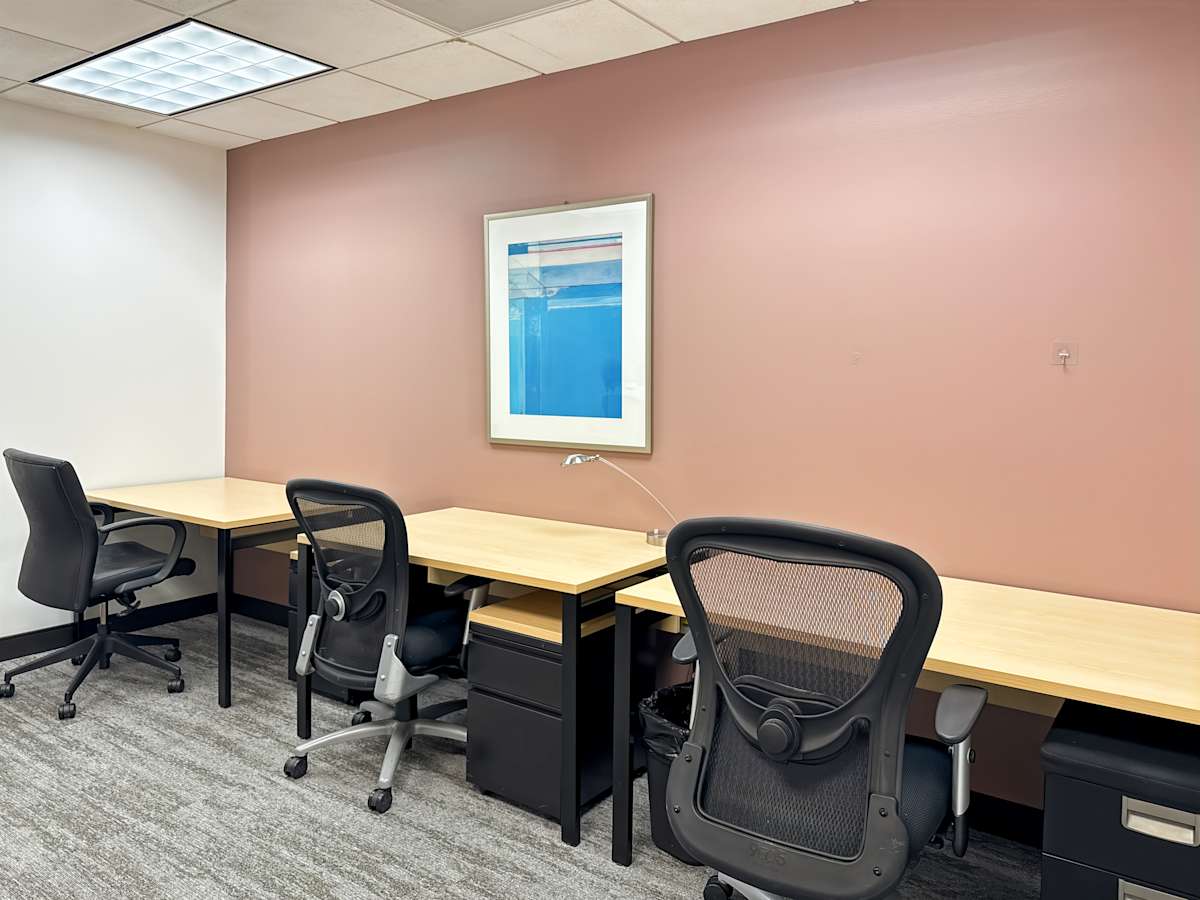 Regus (IWG) 1560 Sawgrass Corporate Park Sunrise