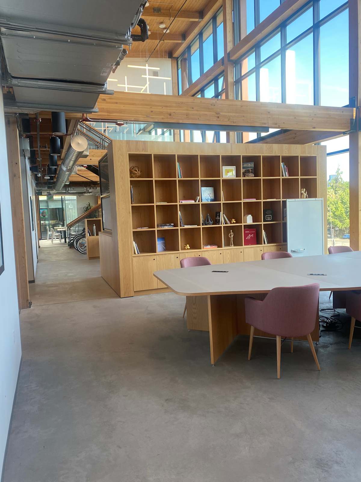 Spaces (IWG) 1610 R Street Sacramento