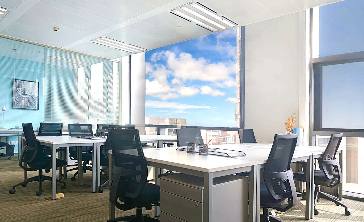 Regus (IWG) 1628 Zhongshan Avenue Wuhan