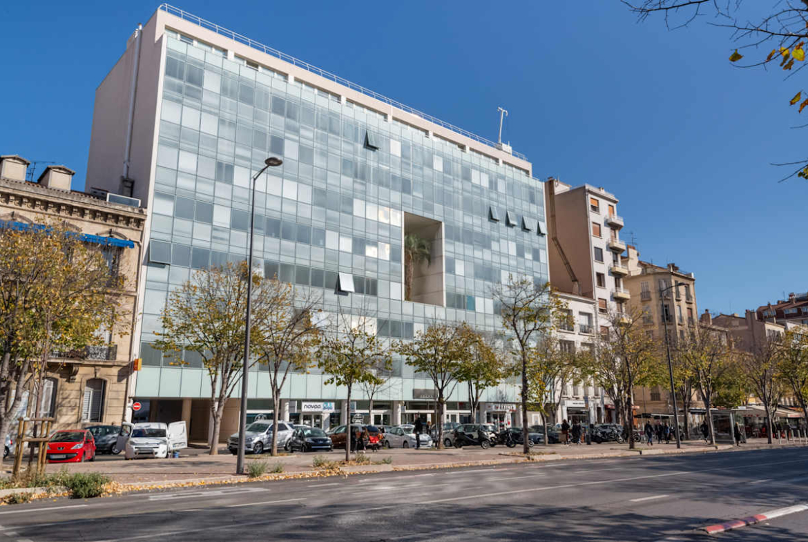 Regus (IWG) 165 Avenue du Prado Marseille