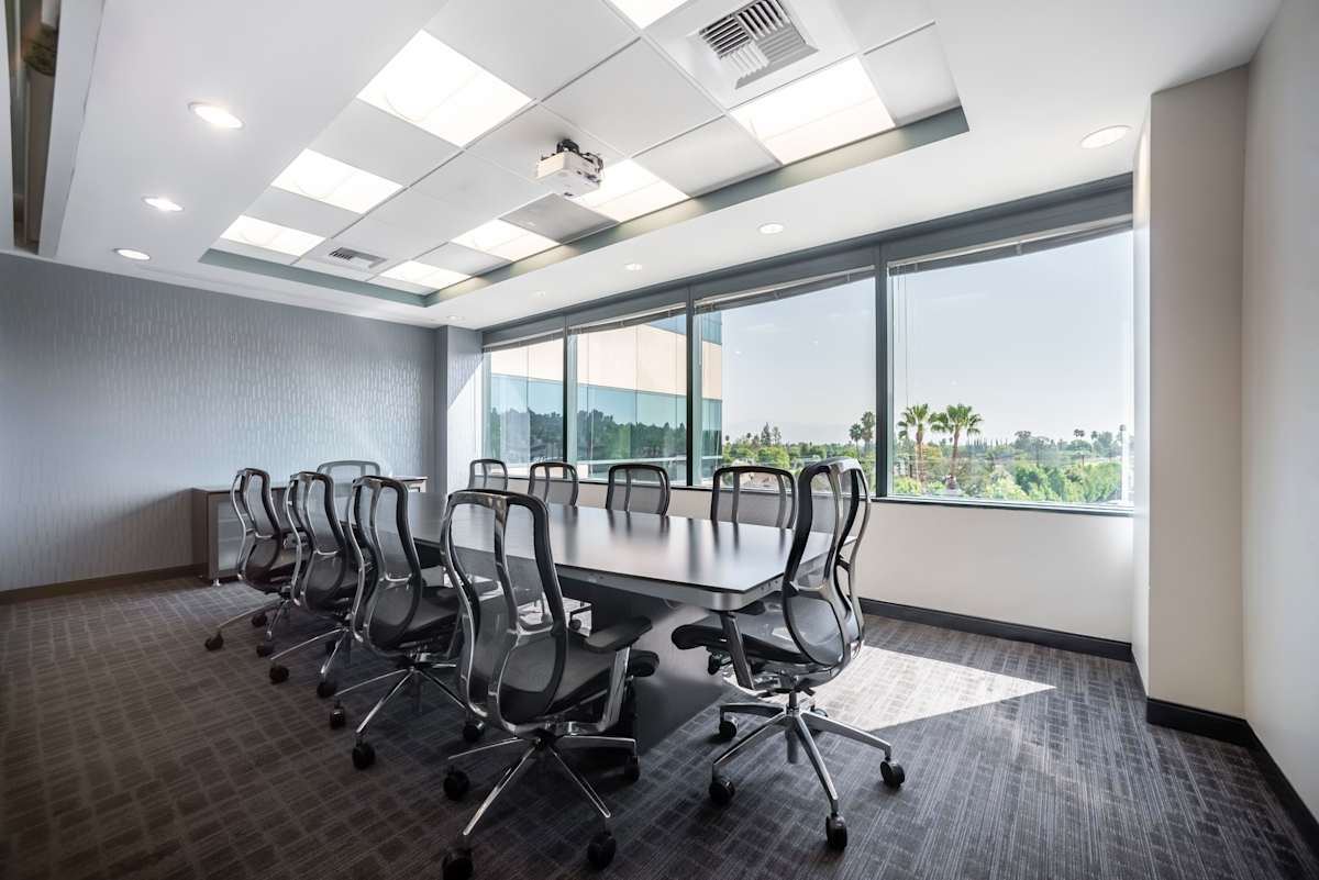 16501 Ventura Boulevard Encino Regus (IWG) 16501 Ventura Boulevard Encino