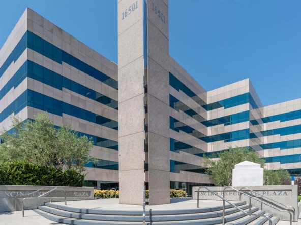 Regus (IWG) 16501 Ventura Boulevard Encino