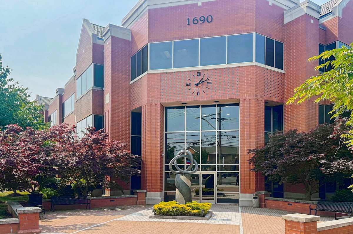 1690 Sumneytown Pike Lansdale Regus (IWG) 1690 Sumneytown Pike Lansdale