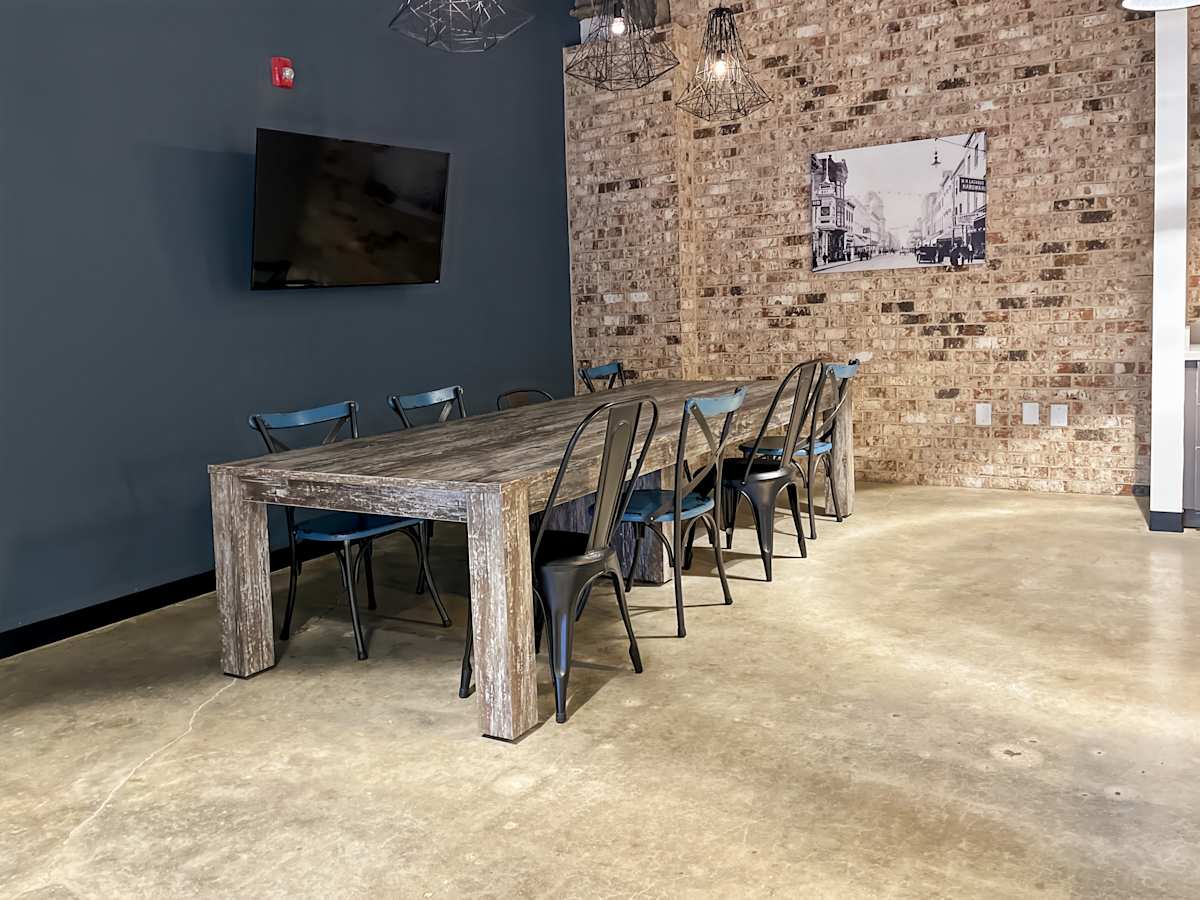Regus (IWG) 170 Meeting Street Charleston