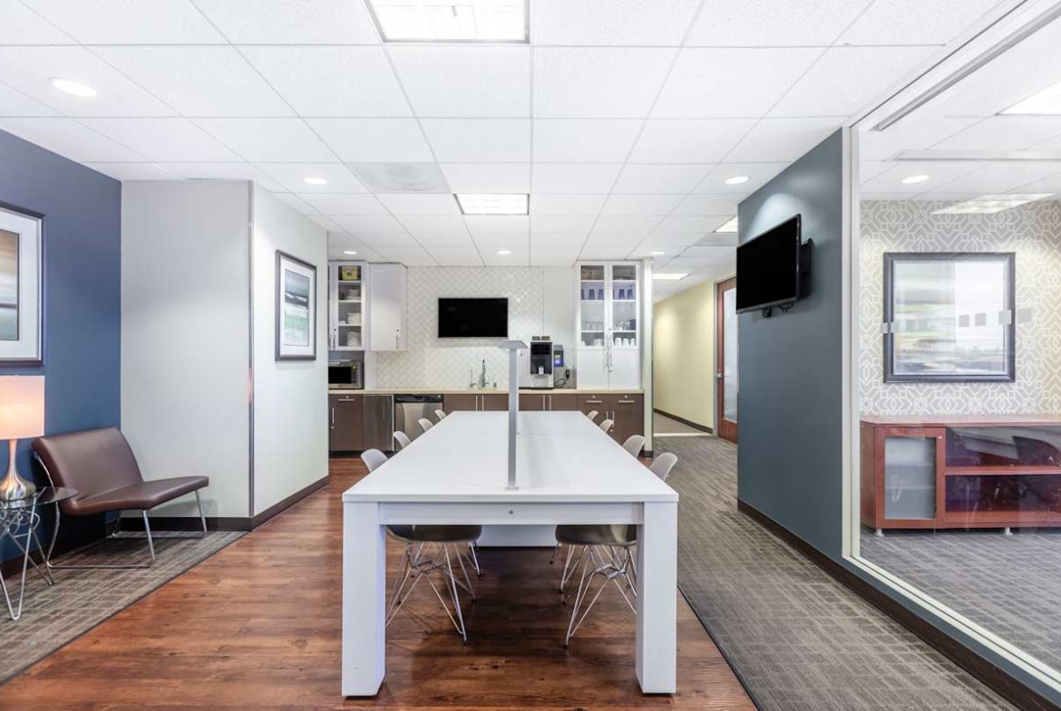 Regus (IWG) 17777 Center Court Drive Cerritos