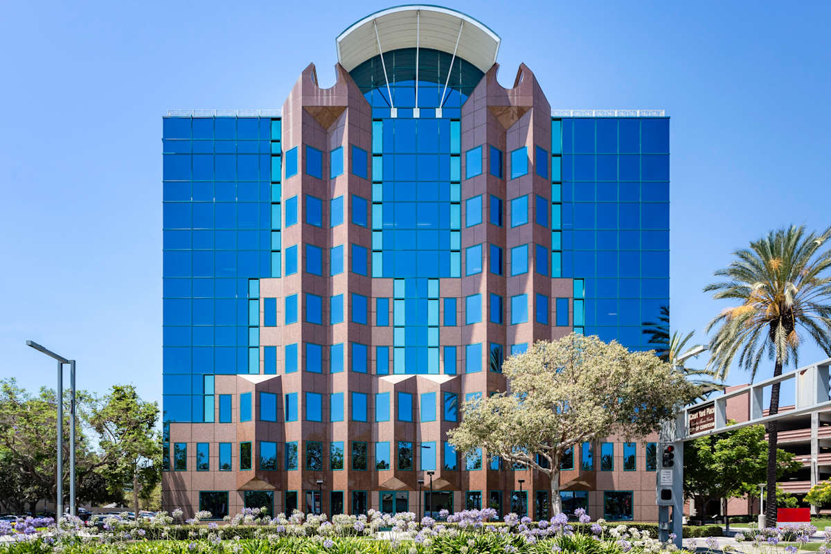 17777 Center Court Drive Cerritos Regus (IWG) 17777 Center Court Drive Cerritos