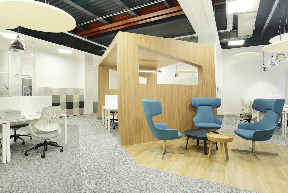 HQ (IWG) 18 Rue Pasquier Paris