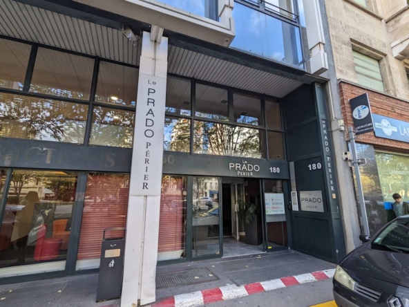 HQ (IWG) 180 Avenue du Prado Marseille