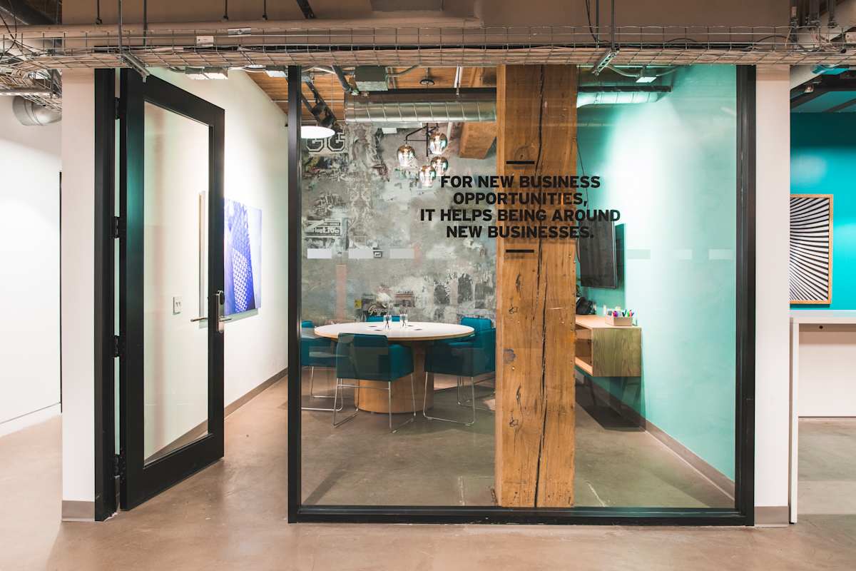 180 John Street Toronto Spaces (IWG) 180 John Street Toronto