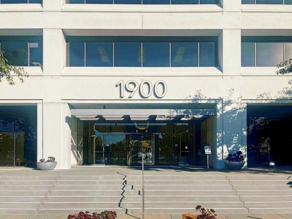 Spaces (IWG) 1900 Powell St Emeryville