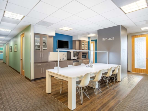 Regus (IWG) 1901 Harrison Street Oakland