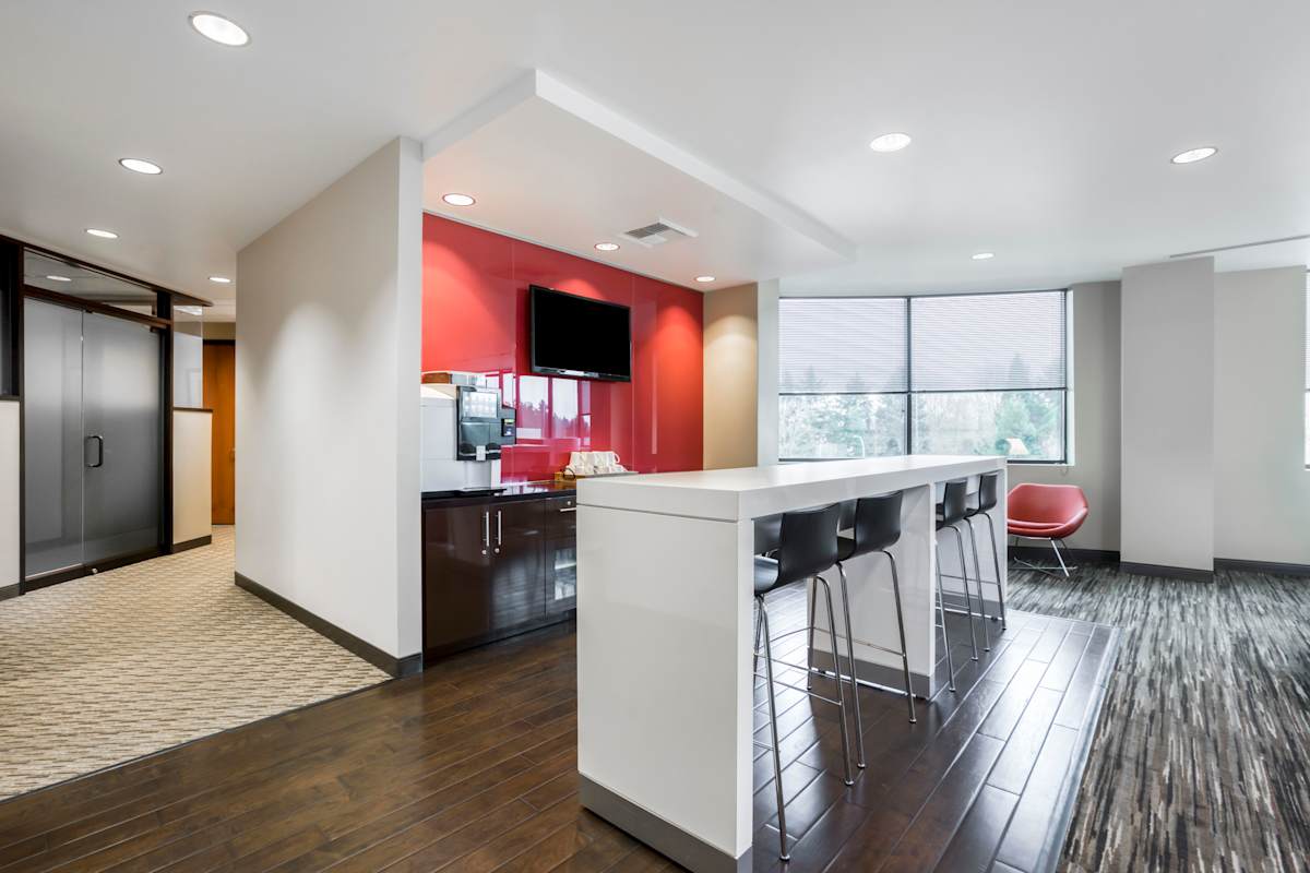 1915 AmberGlen Beaverton Regus (IWG) 1915 AmberGlen Beaverton