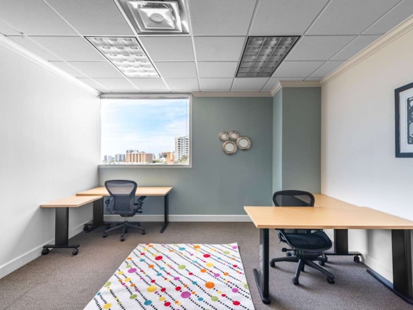 Regus (IWG) 1990 Main Street Sarasota
