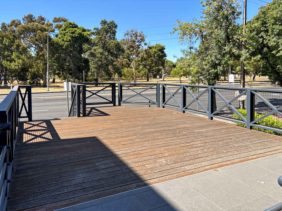 Spaces (IWG) 2-3 Greenhill Road Adelaide