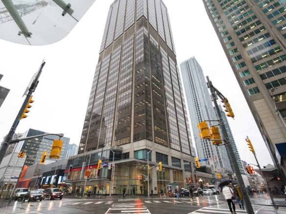 Regus (IWG) 2 Bloor Street West Toronto