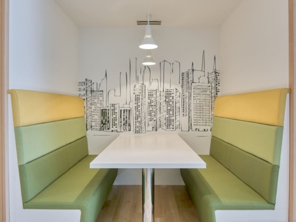 Regus (IWG) 2-Chome-8 Mikawaanjo Minamimachi Anjyo