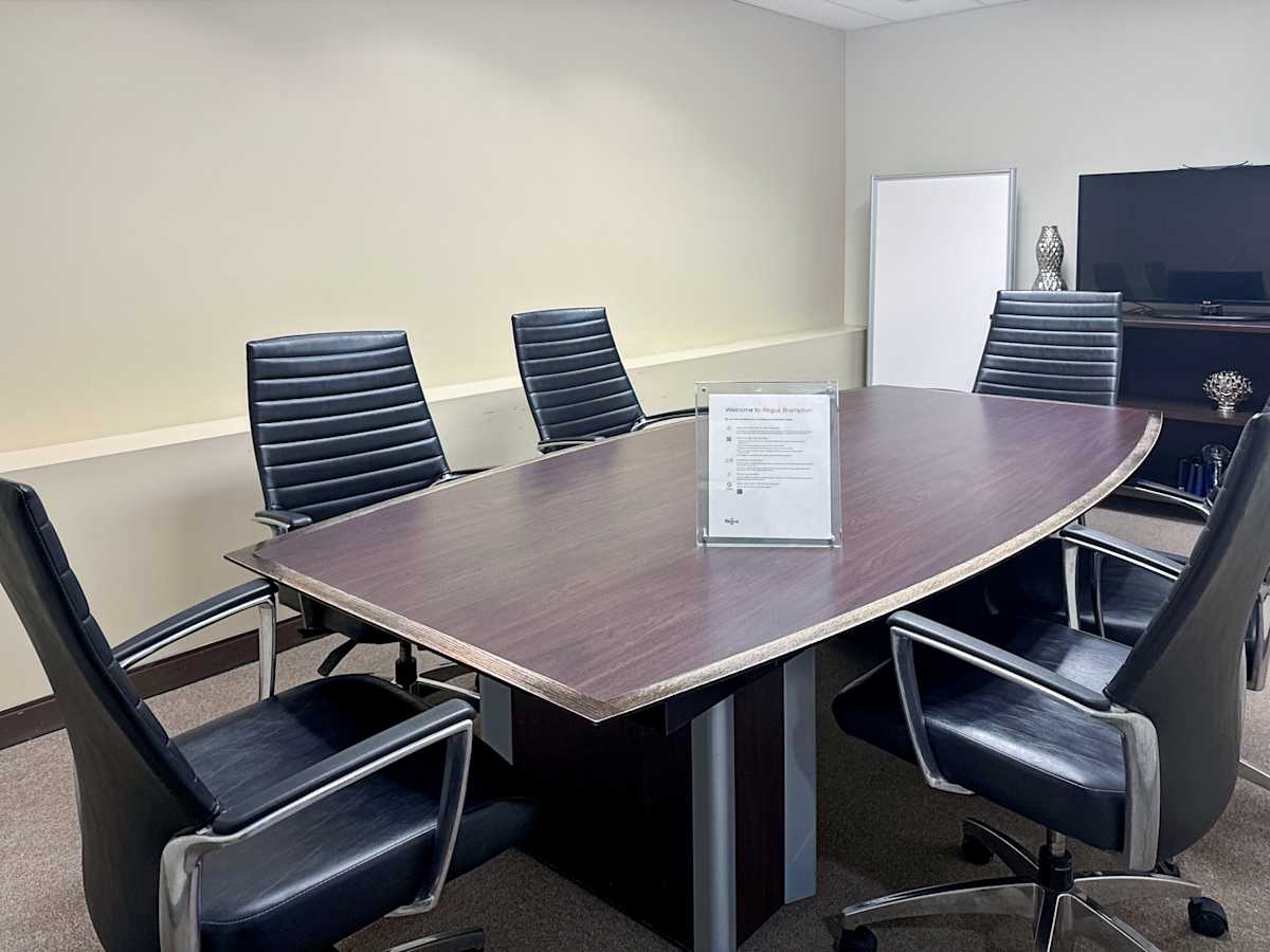 Regus (IWG) 2 County Court Brampton
