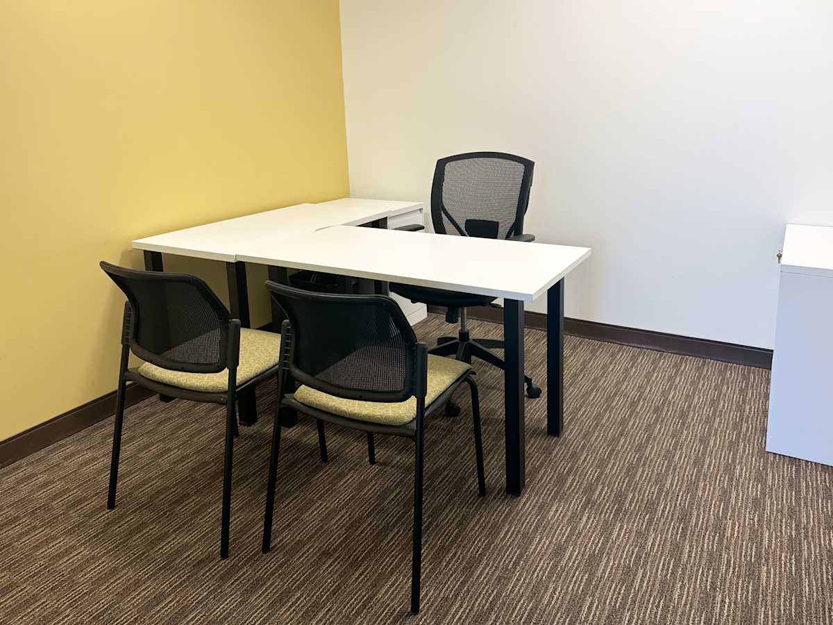 Regus (IWG) 2 County Court Brampton