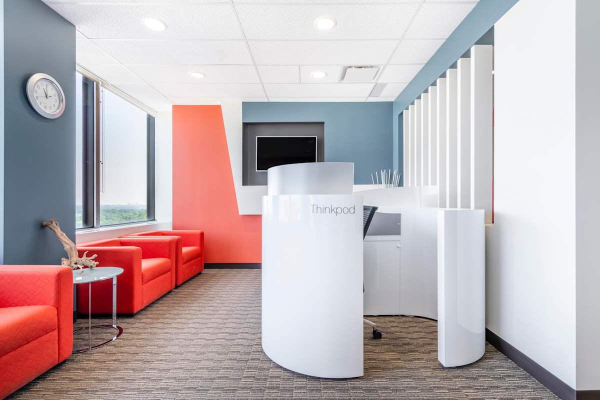 Regus (IWG) 2 Saint Clair Avenue West F18 Toronto
