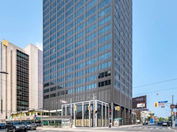 Regus (IWG) 2 Saint Clair Avenue West F18 Toronto