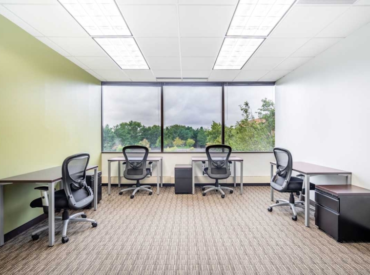 Regus (IWG) 200 Continental Drive Newark