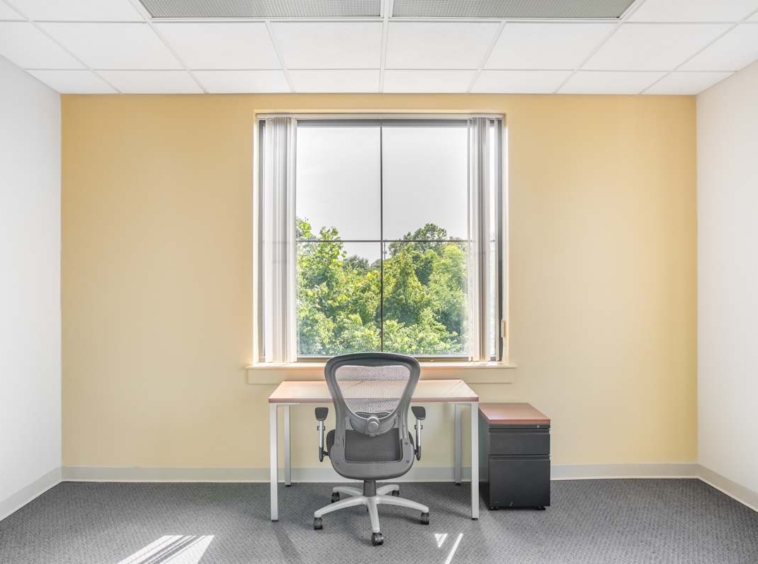Regus (IWG) 200 Prosperity Drive Knoxville