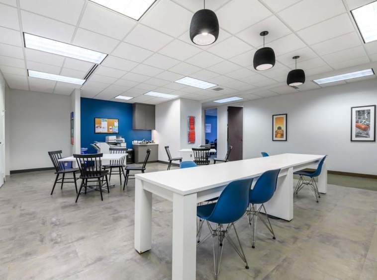 HQ (IWG) 200 South Executive Drive Brookfield