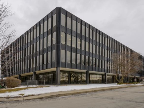 HQ (IWG) 200 South Executive Drive Brookfield