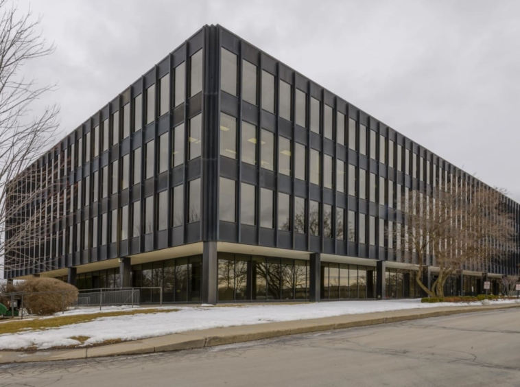 HQ (IWG) 200 South Executive Drive Brookfield