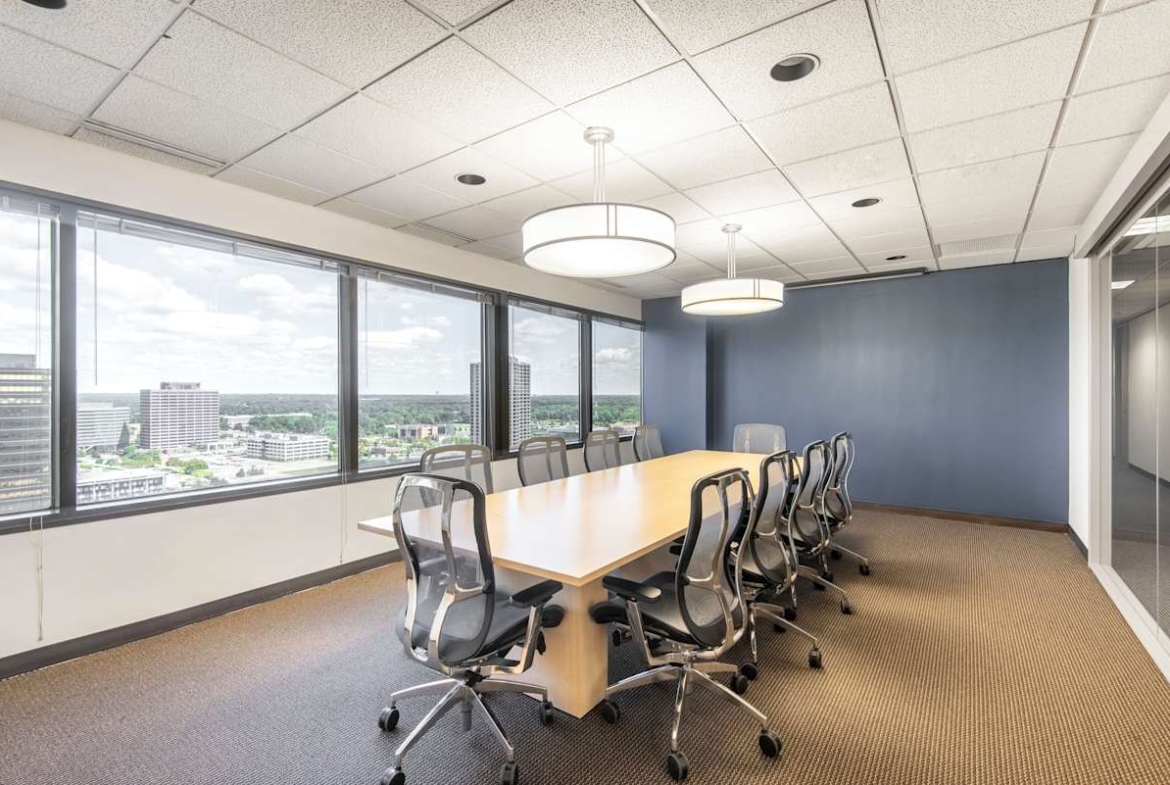 Regus (IWG) 2000 Town Center Southfield