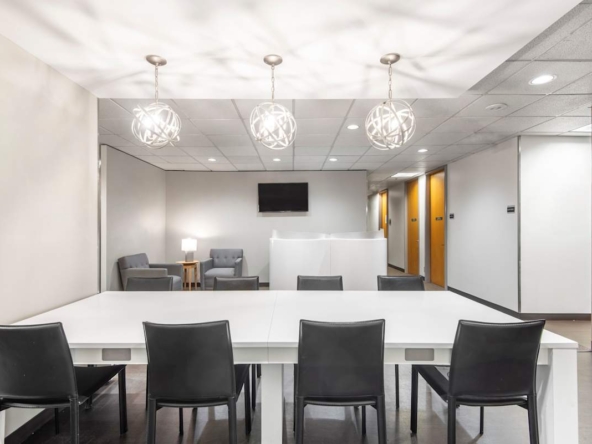 Regus (IWG) 2000 Town Center Southfield