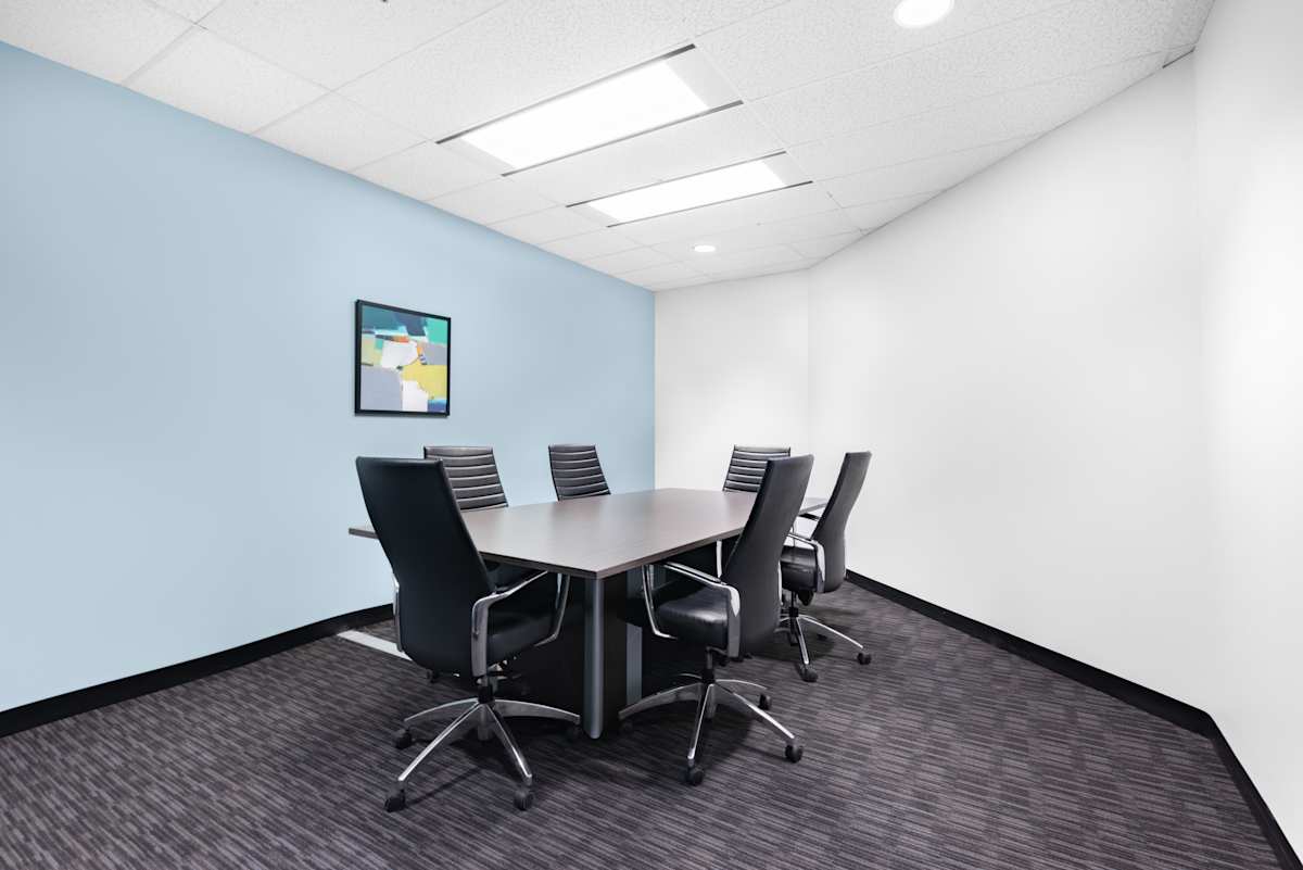 Regus (IWG) 2010 Winston Park Drive Oakville