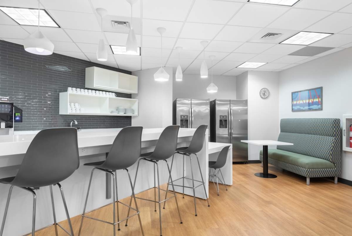 Regus (IWG) 2015 Ayrsley Town Boulevard Charlotte