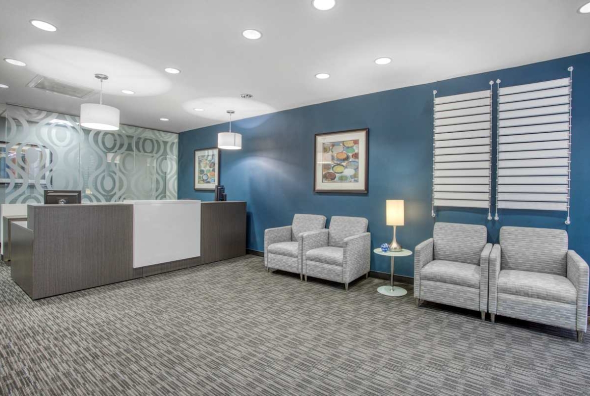 HQ (IWG) 20801 Biscayne Boulevard Aventura