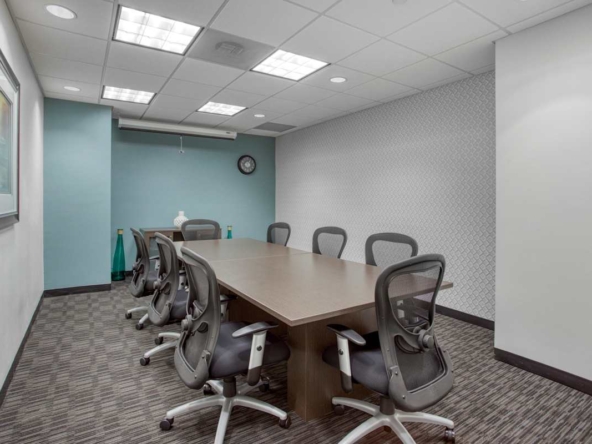 HQ (IWG) 20801 Biscayne Boulevard Aventura