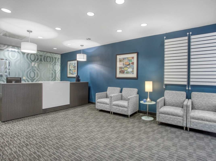 HQ (IWG) 20801 Biscayne Boulevard Aventura