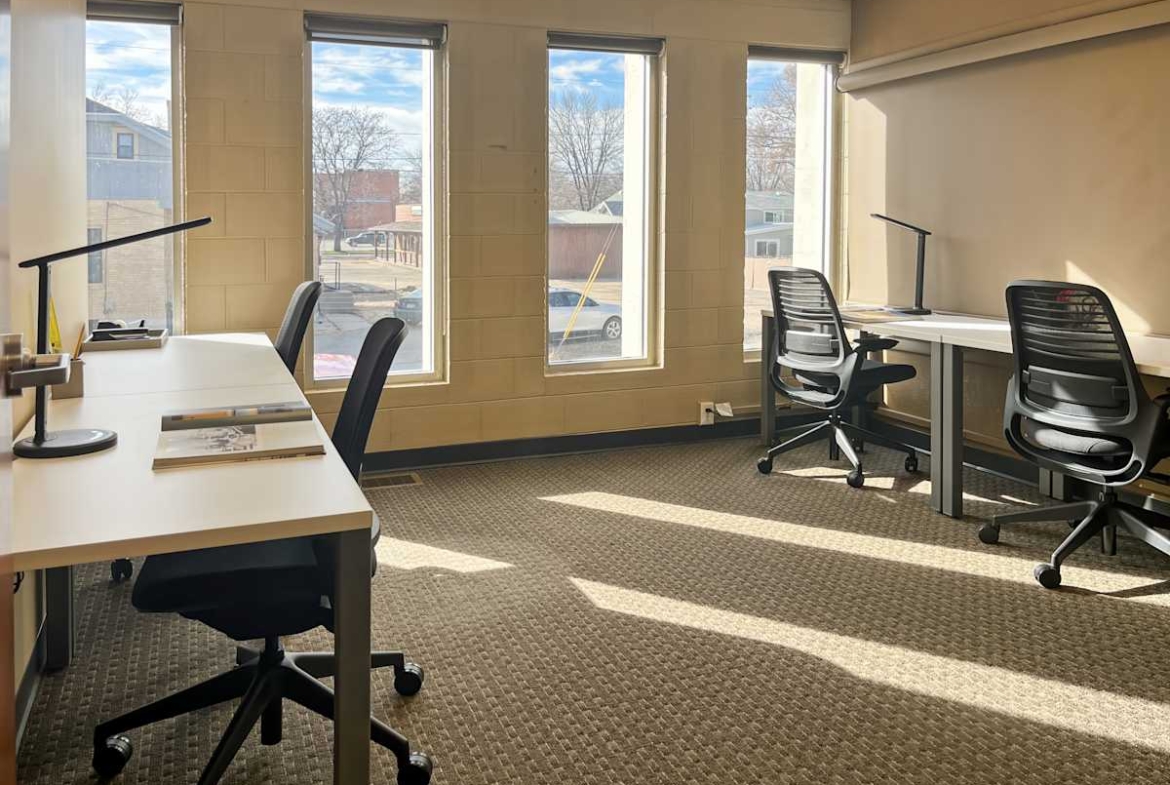 HQ (IWG) 214 S 3rd St Sterling