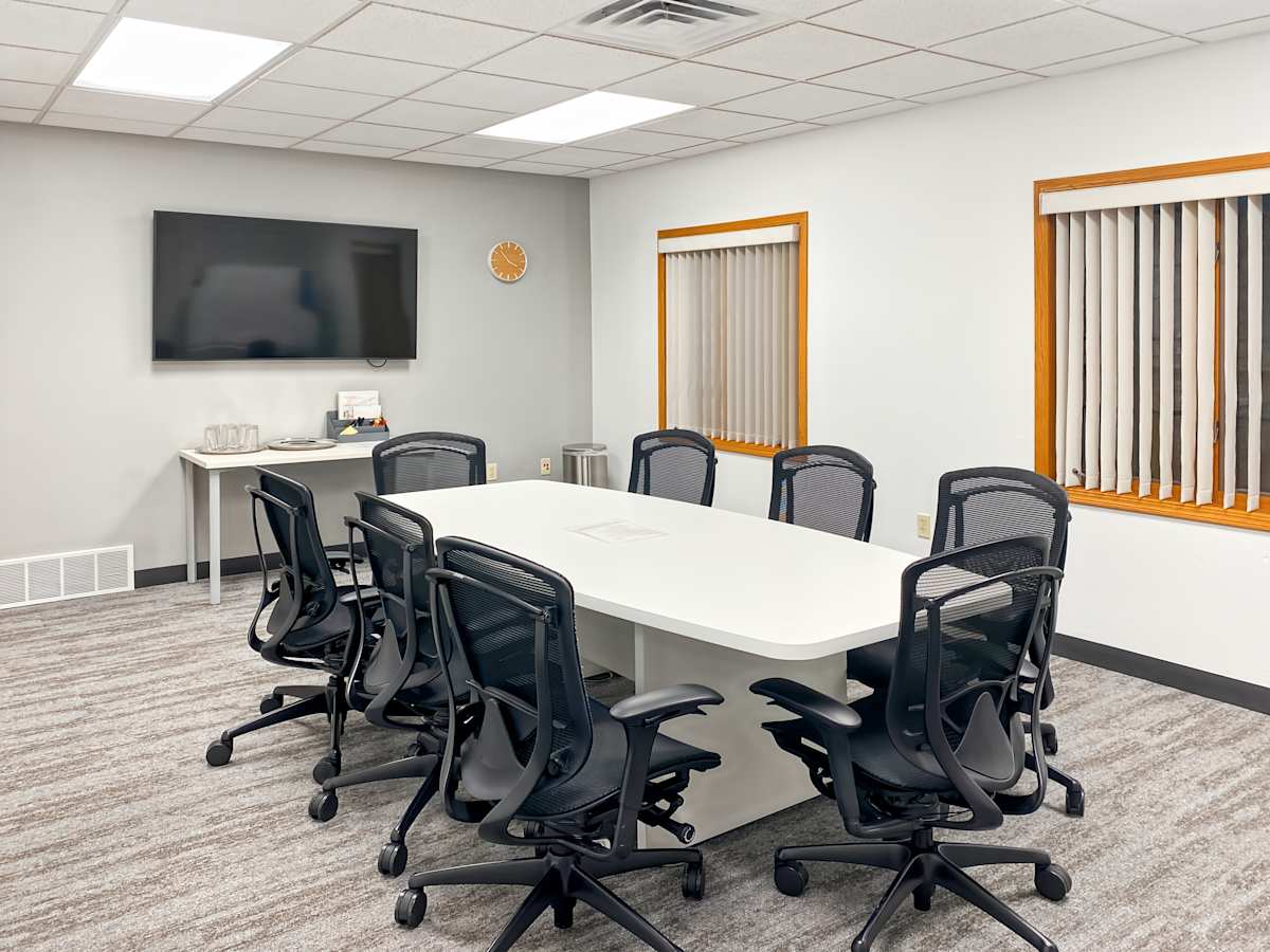 Regus (IWG) 2149 Velp Ave. Green Bay