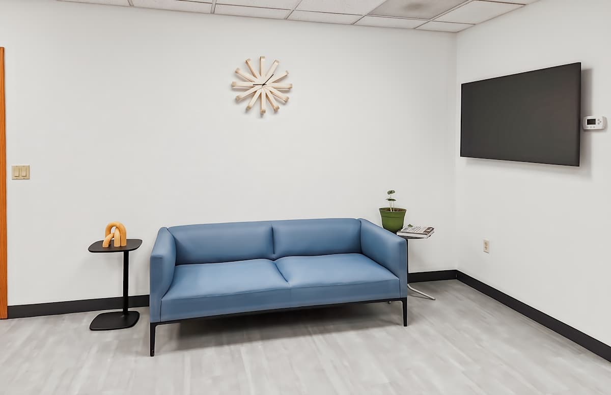 Regus (IWG) 2149 Velp Ave. Green Bay