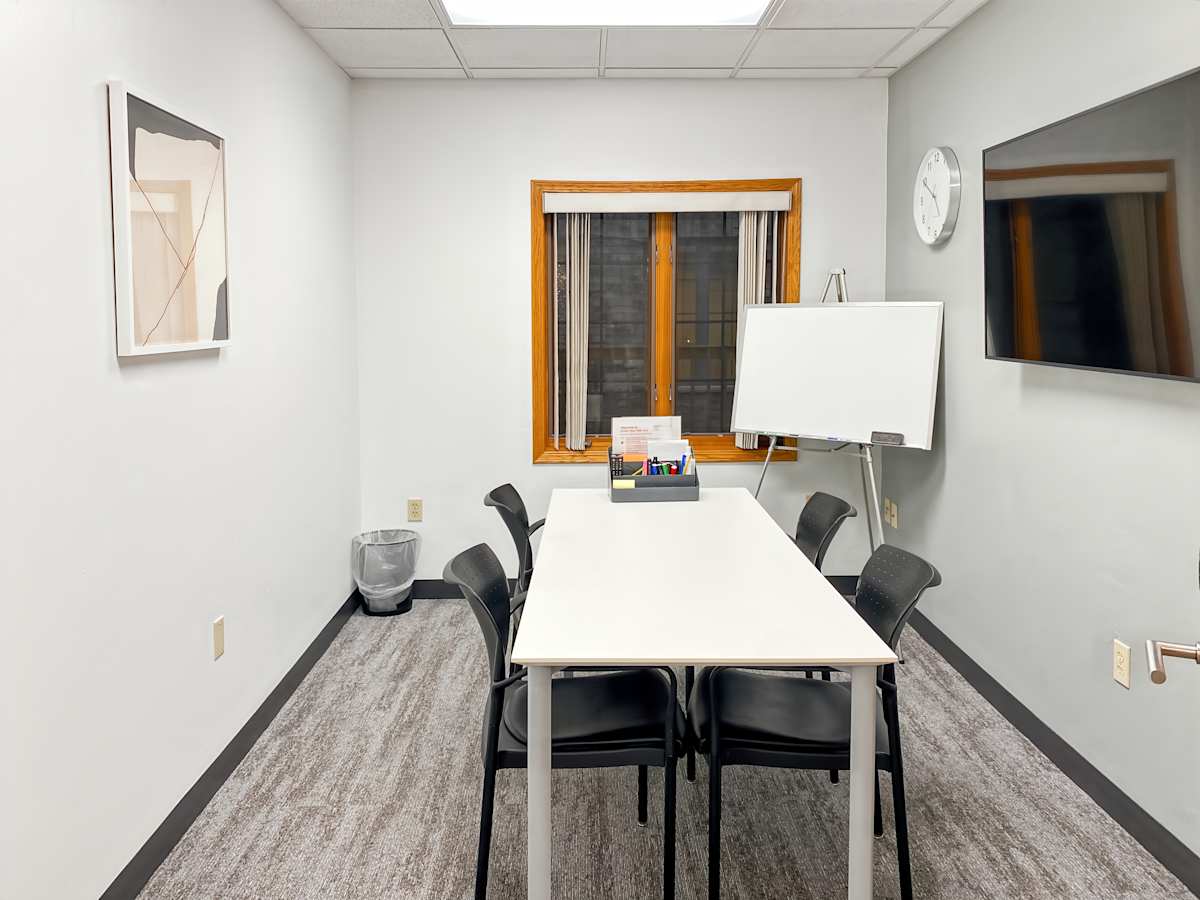 Regus (IWG) 2149 Velp Ave. Green Bay