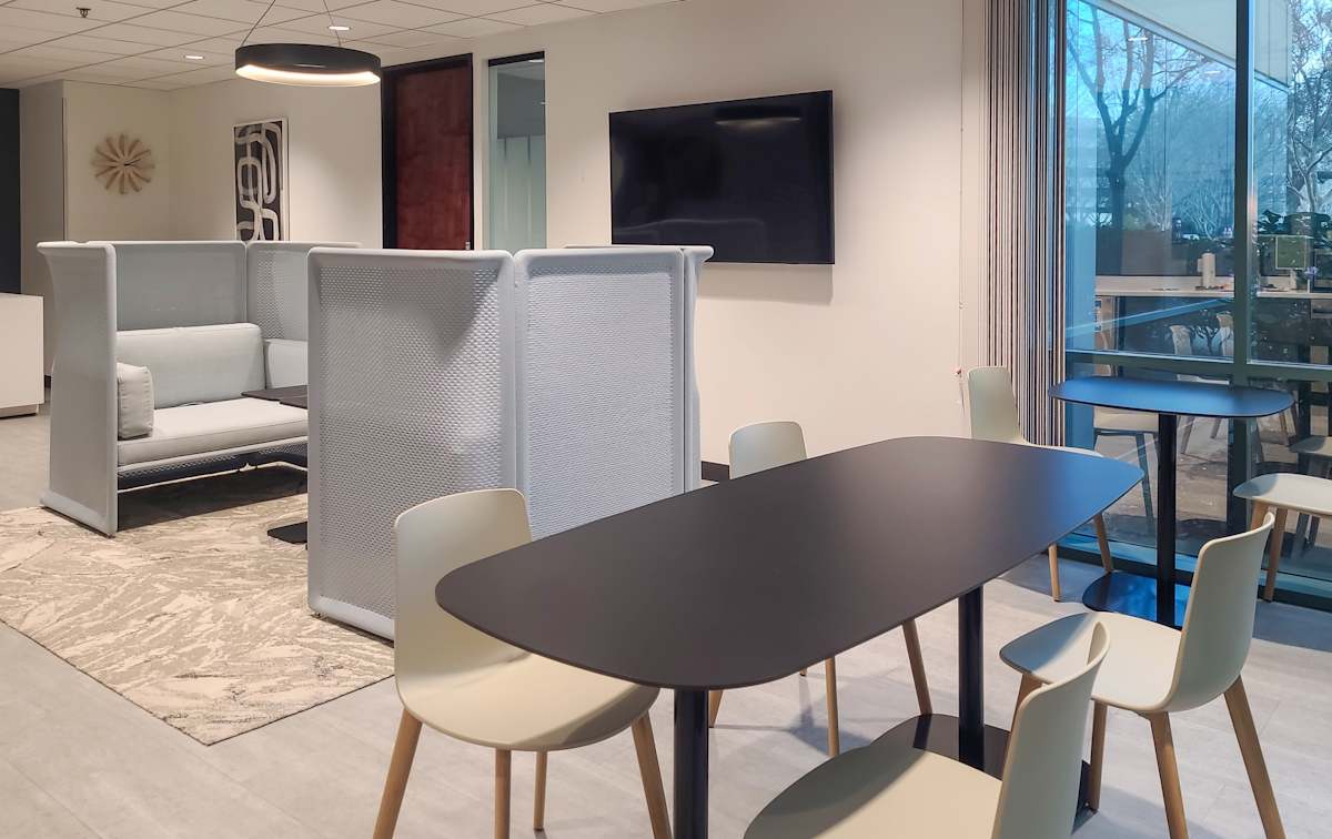 Regus (IWG) 2180 Harvard St Sacramento