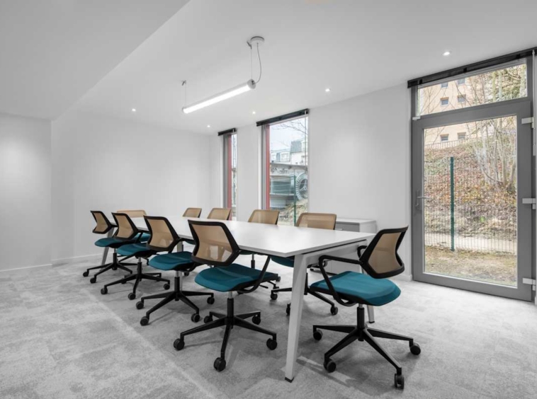 Stop & Work (IWG) 22 Place de la Gare Brunoy