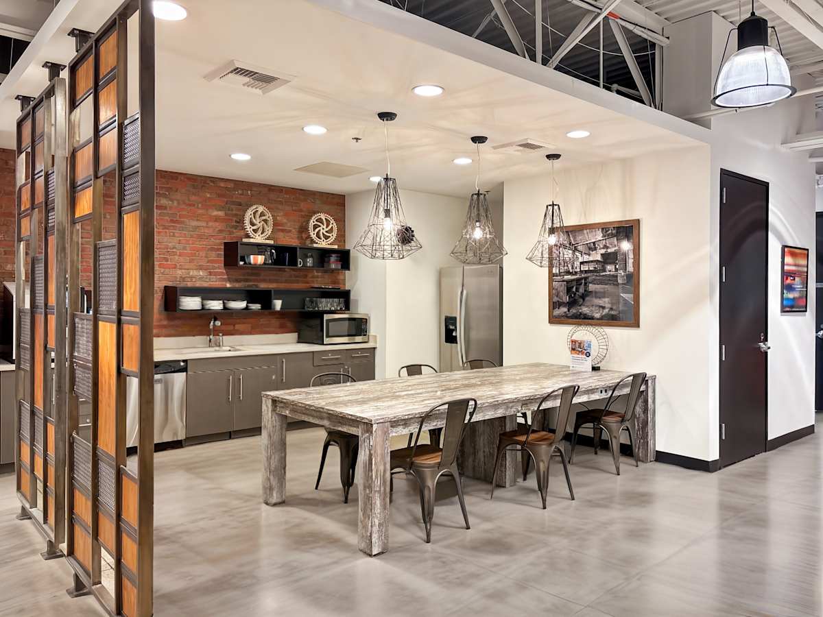 Regus (IWG) 2219 Rimland Drive Bellingham