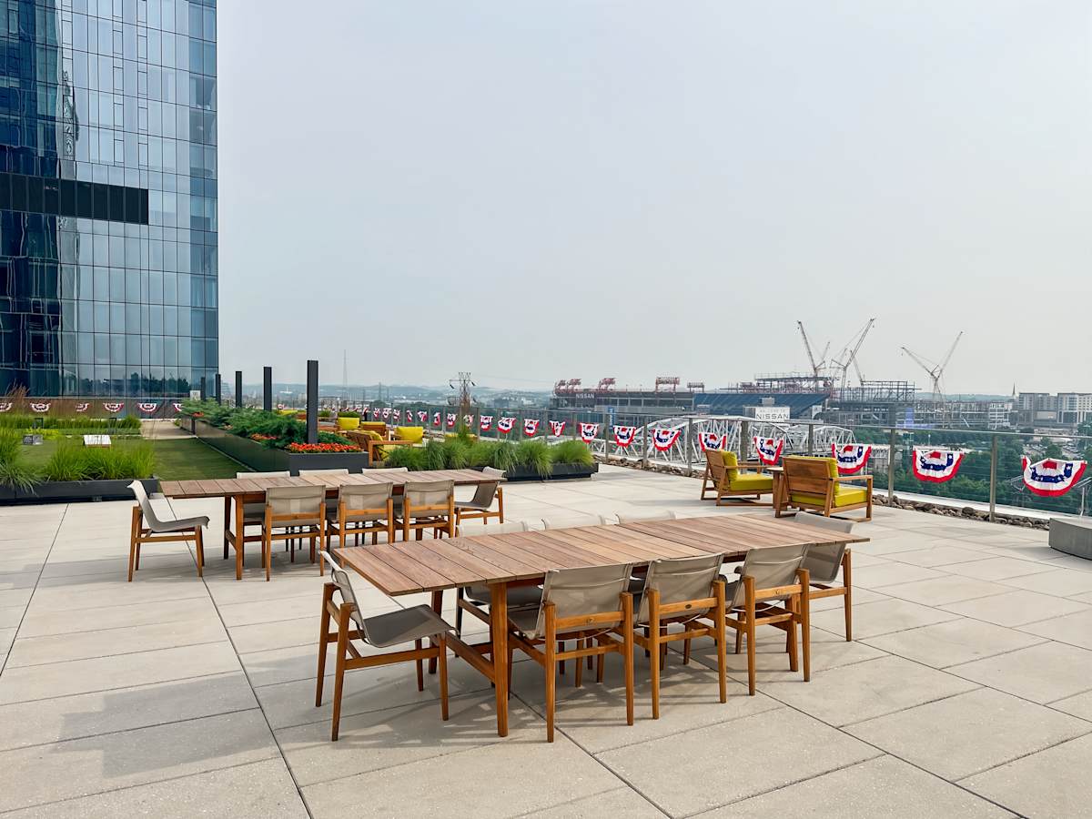 Spaces (IWG) 222 Second Avenue Nashville
